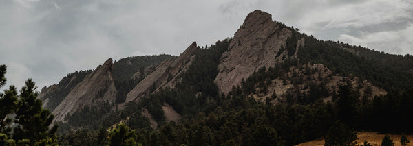 Photo of the flatirons in Boulder, Colorado